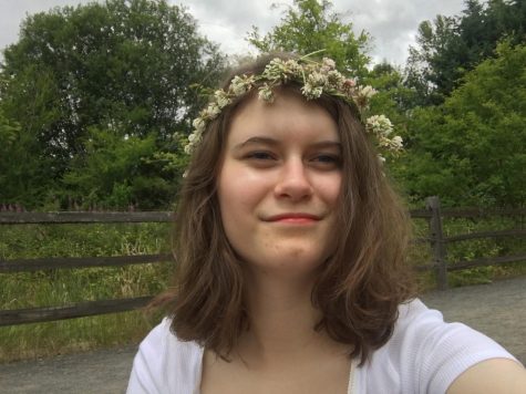 Photo of Maya Brisan