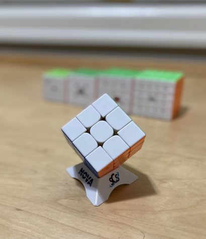 Photo courtesy of Marc Khanna.
Showcases the 2x2 through 5x5 Rubik’s Cubes.

