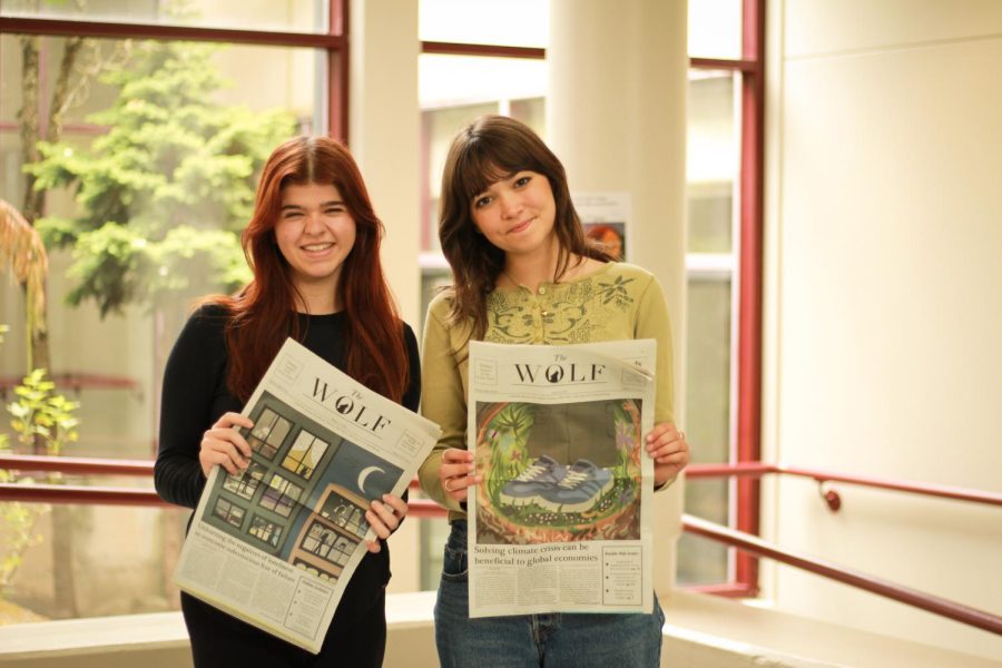 Co-Editors-In-Chief Ava Wittman and Claire Roach photographed by Isabella Kneeshaw.